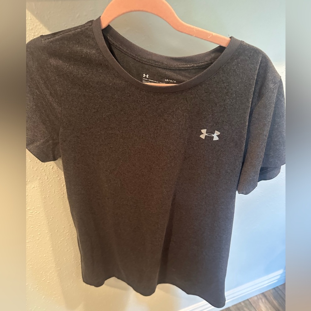 Under Armour Black HeatGear Shirt